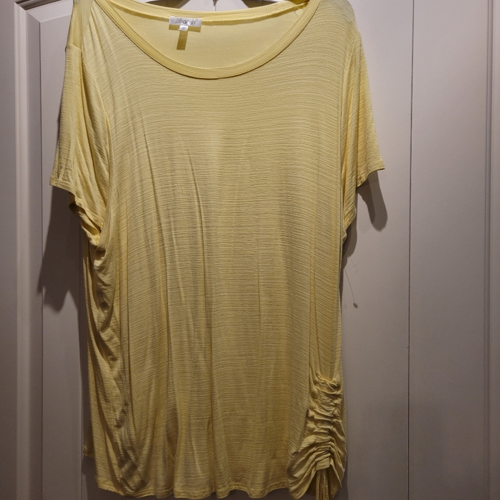 Lightweight summer blouse size 2x